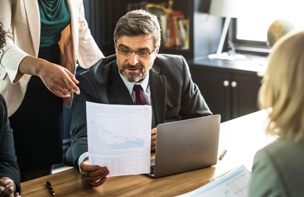 Contratos de trabalho: cuidados importantes para empresas